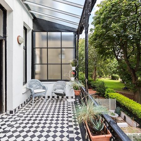 Earls Court Apartments By Basetogo ロンドン エクステリア 写真