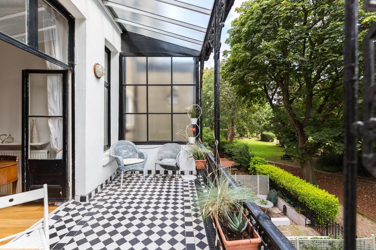 Earls Court Apartments By Basetogo ロンドン エクステリア 写真