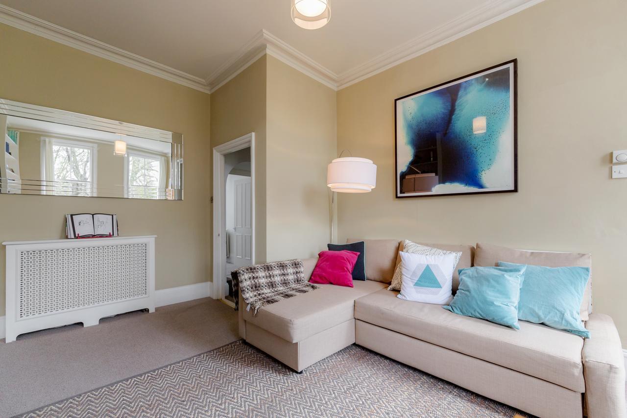 Earls Court Apartments By Basetogo ロンドン エクステリア 写真